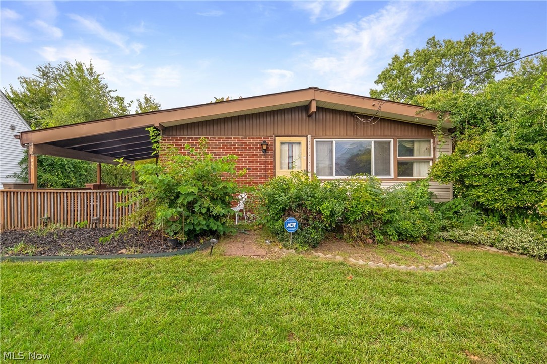 845 Carnegie Avenue Akron OH 44314