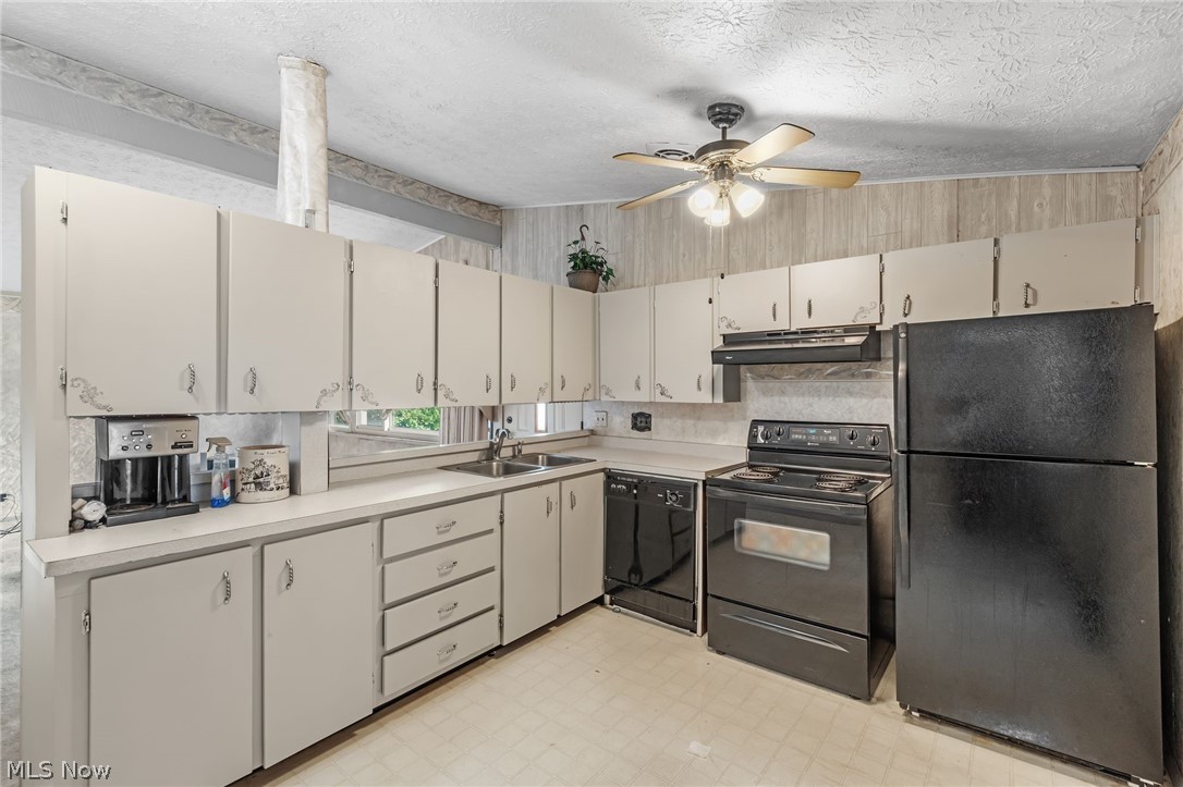 845 Carnegie Avenue Akron OH 44314