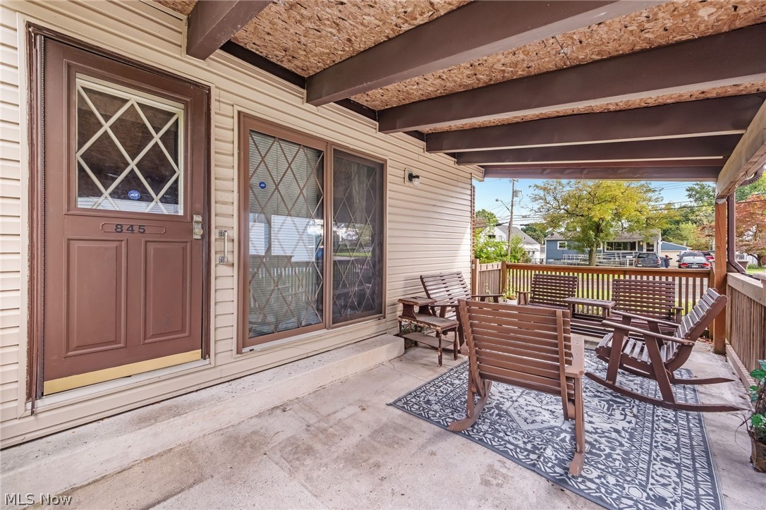 845 Carnegie Avenue Akron OH 44314