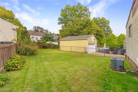 845 Carnegie Avenue Akron OH 44314