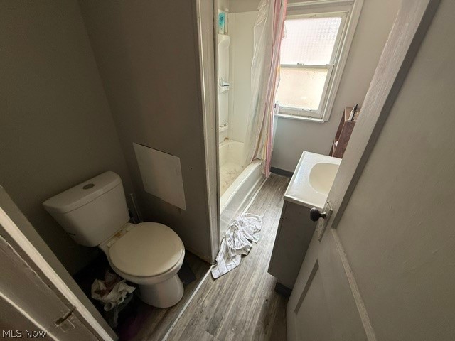 1815 Roosevelt Avenue NE Canton OH 44705