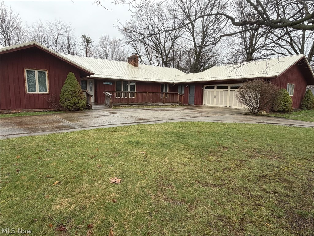 144 W 1st Street Minerva OH 44657