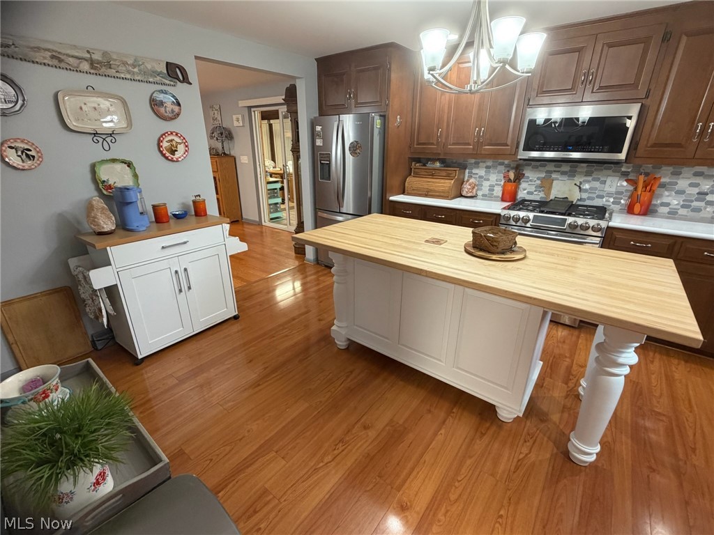 144 W 1st Street Minerva OH 44657