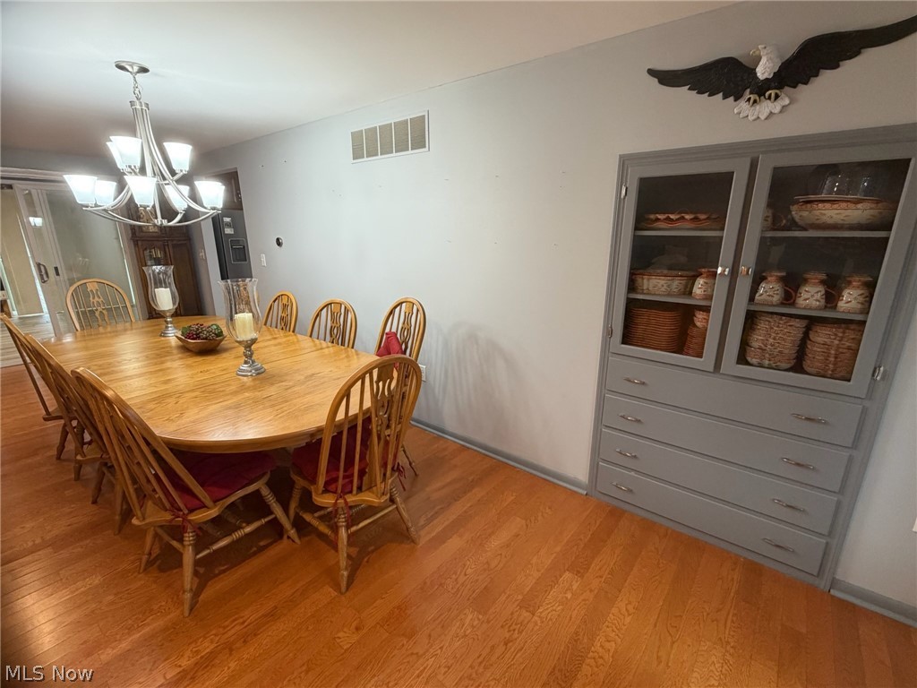 144 W 1st Street Minerva OH 44657