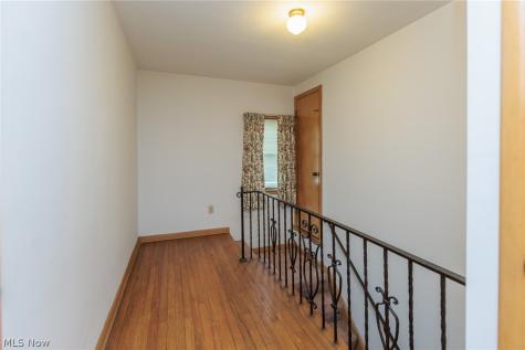4177 Stonehaven Road South Euclid OH 44121