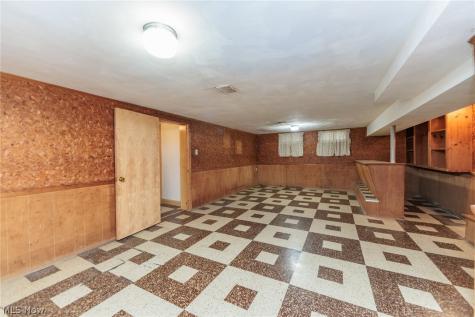 4177 Stonehaven Road South Euclid OH 44121