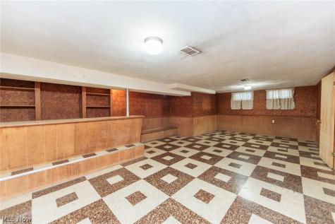 4177 Stonehaven Road South Euclid OH 44121