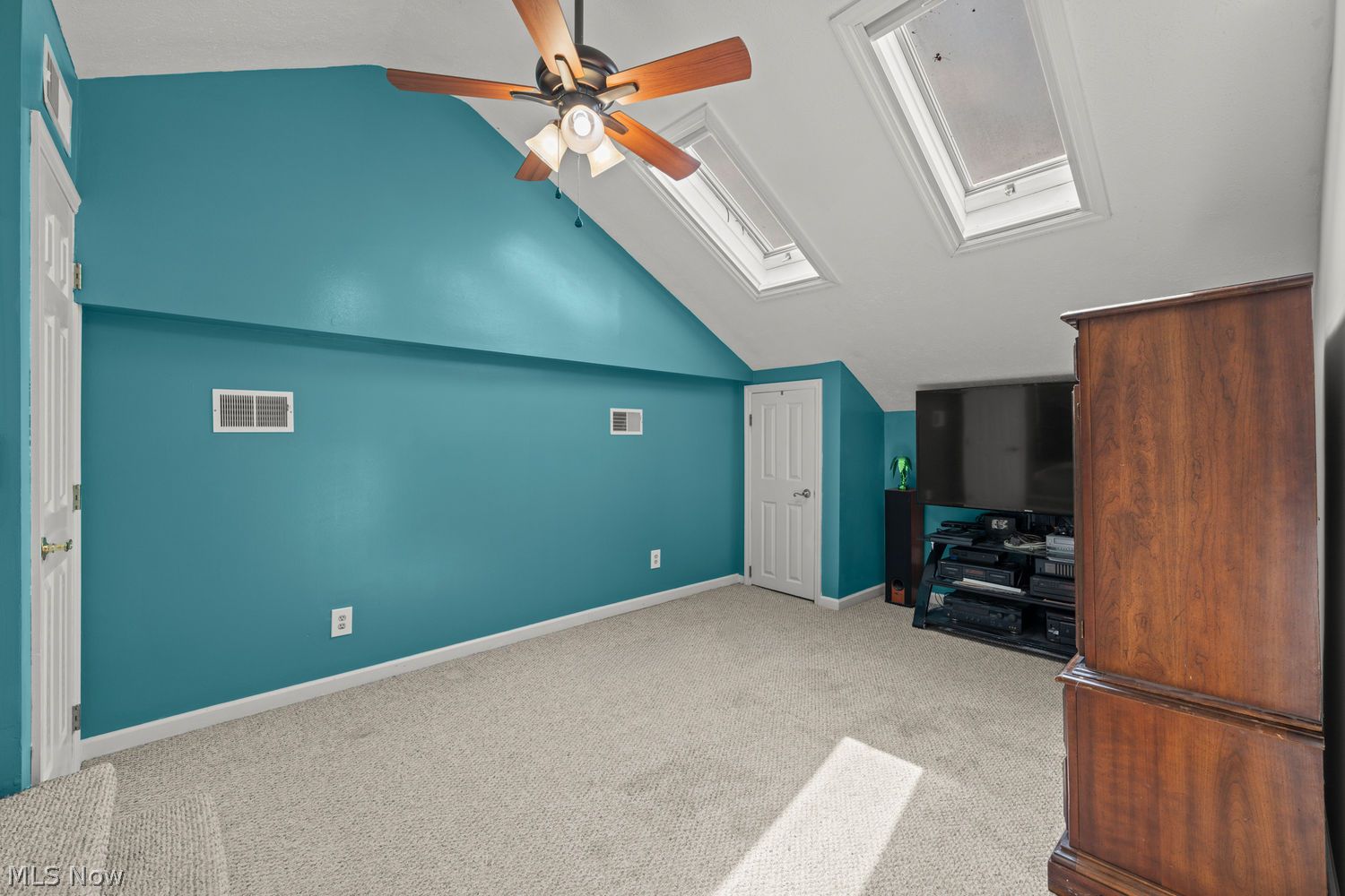 113 29th Street NW Barberton OH 44203