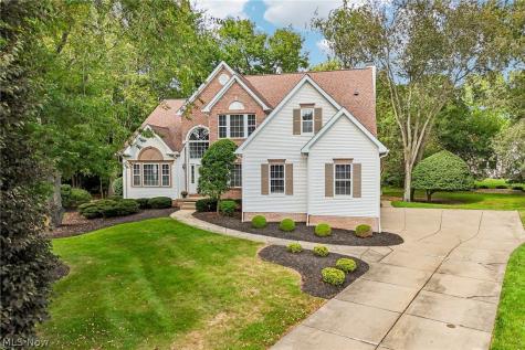 2965 Greenspire Lane Akron OH 44333