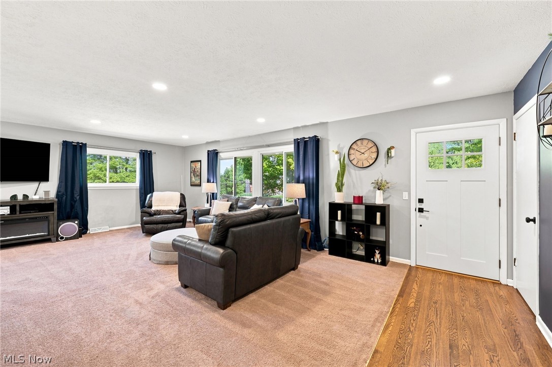 18082 Kenston Lake Drive Chagrin Falls OH 44023