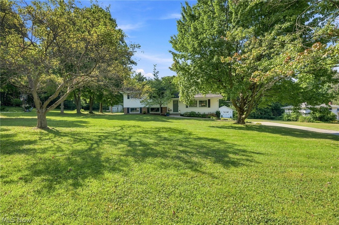 18082 Kenston Lake Drive Chagrin Falls OH 44023