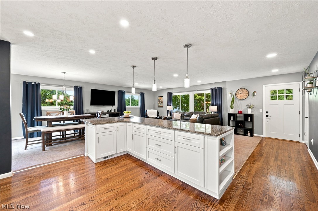 18082 Kenston Lake Drive Chagrin Falls OH 44023
