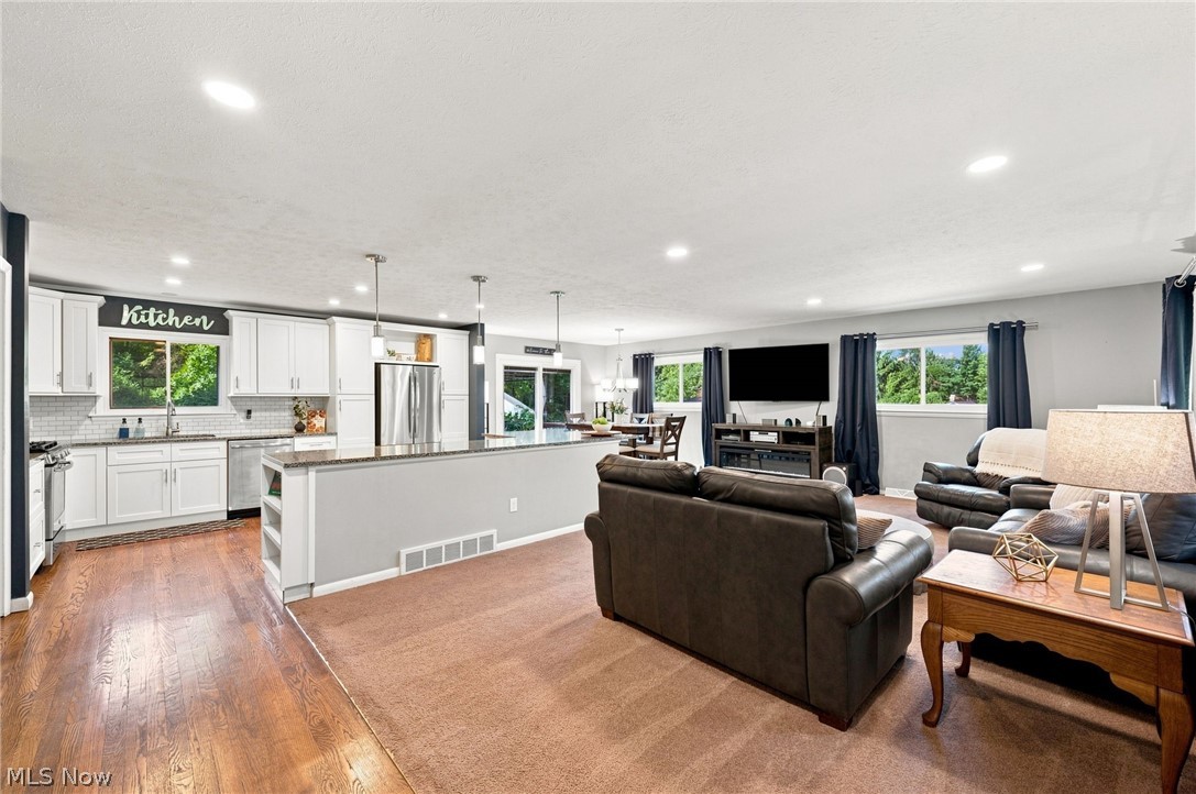 18082 Kenston Lake Drive Chagrin Falls OH 44023