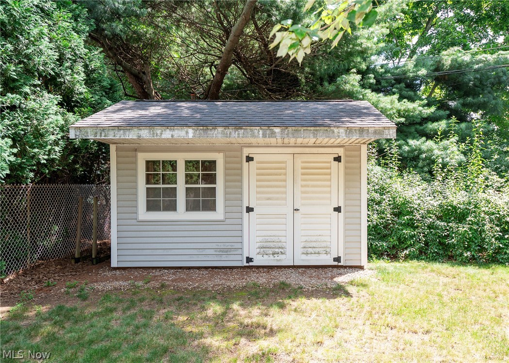 241 Kent Circle NE New Philadelphia OH 44663