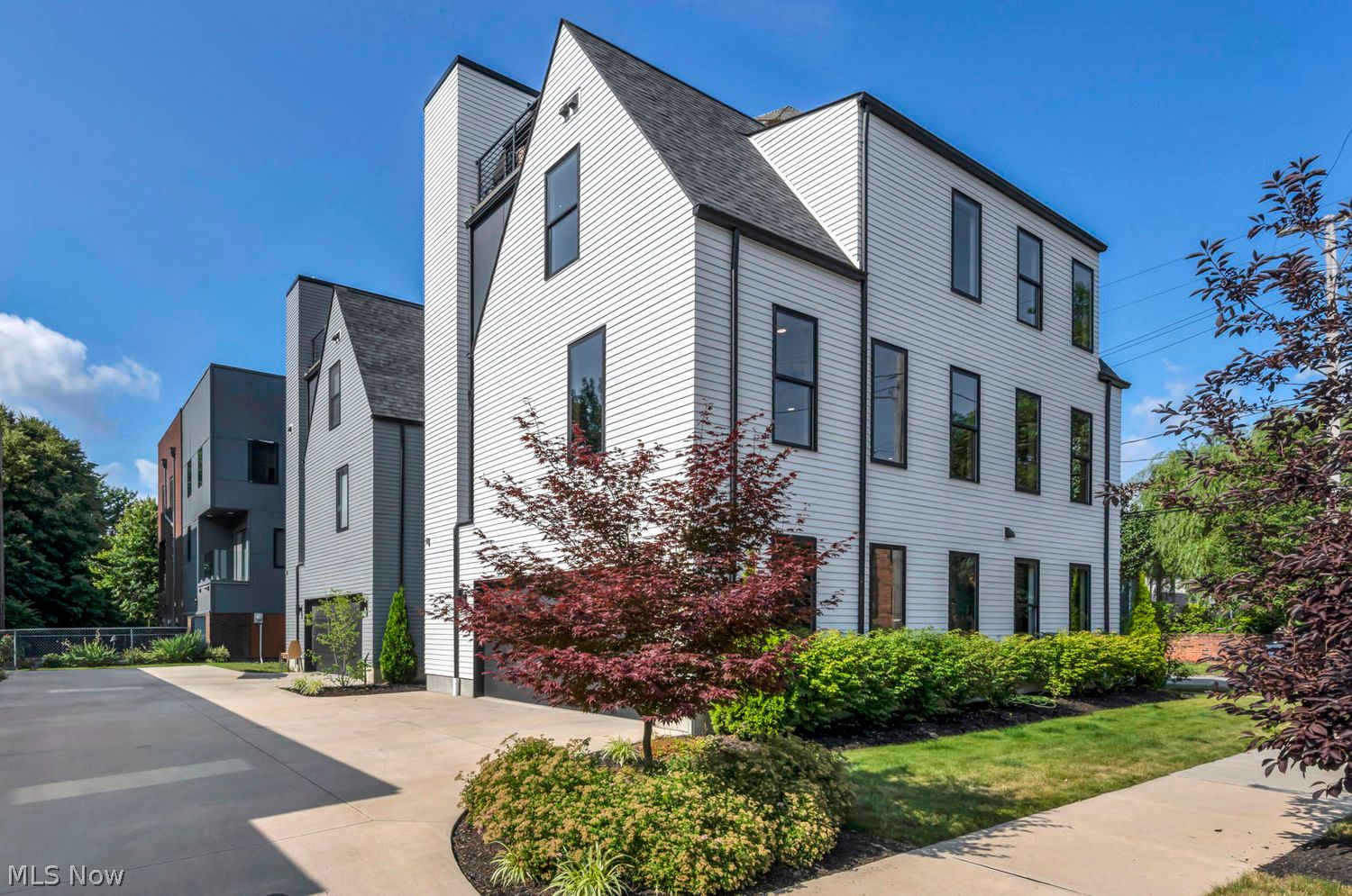 2117 W 18th Street Cleveland OH 44113