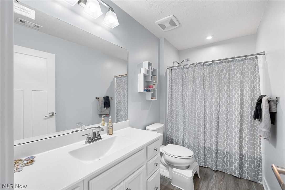 4955 Clifton Mill Drive North Ridgeville OH 44039