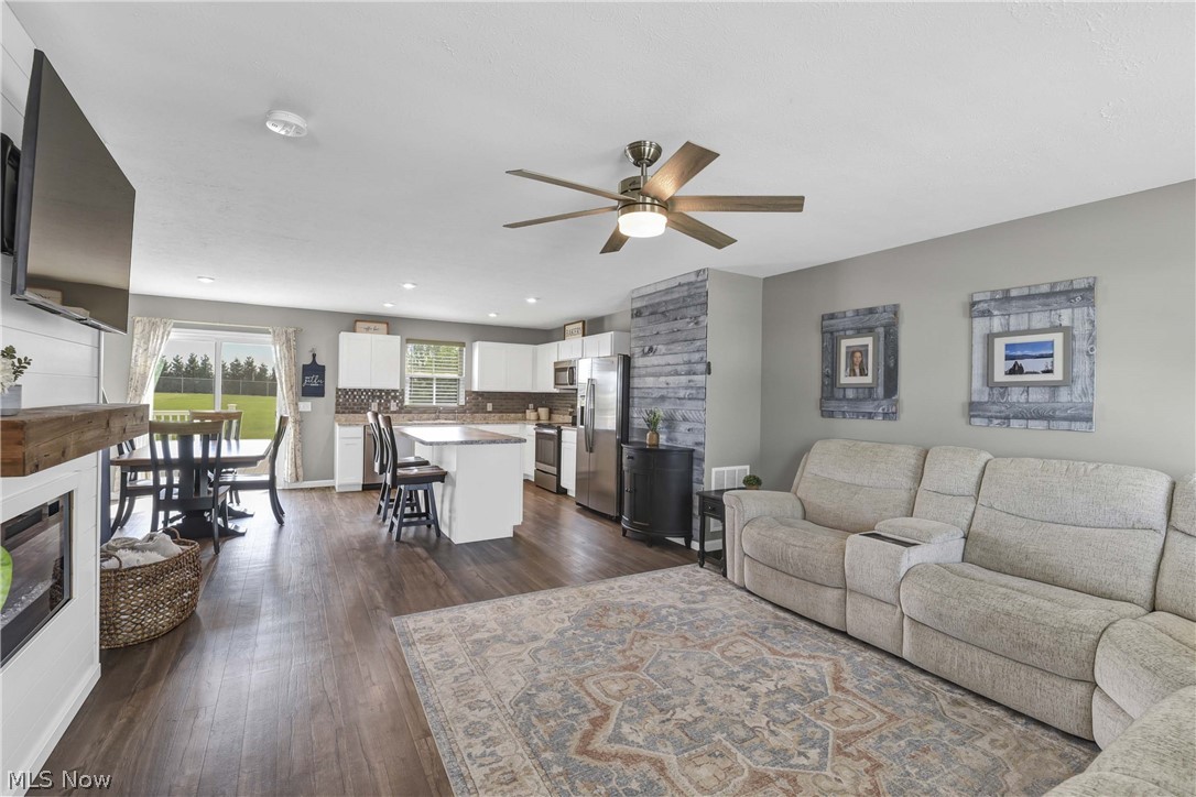 5309 Miller Street Barberton OH 44203
