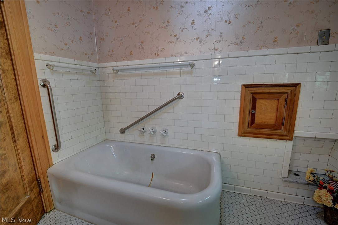 226 Storer Avenue Akron OH 44302