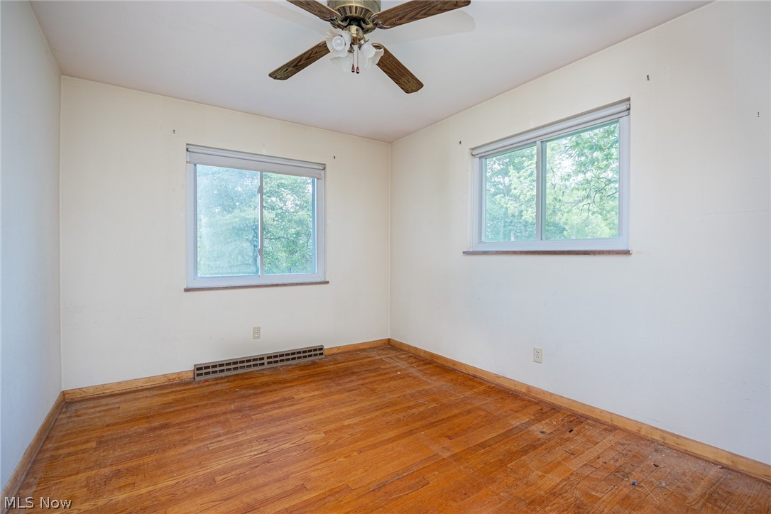 756 Ridgewood Drive Coshocton OH 43812