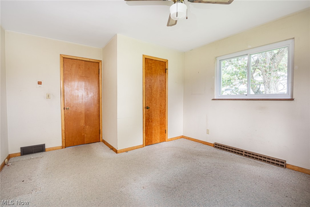 756 Ridgewood Drive Coshocton OH 43812