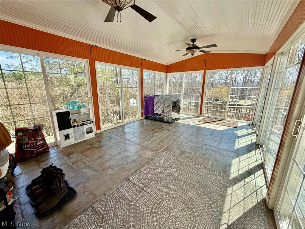 7170 Old Town Road Mount Perry OH 43760
