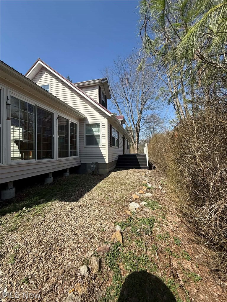 7170 Old Town Road Mount Perry OH 43760