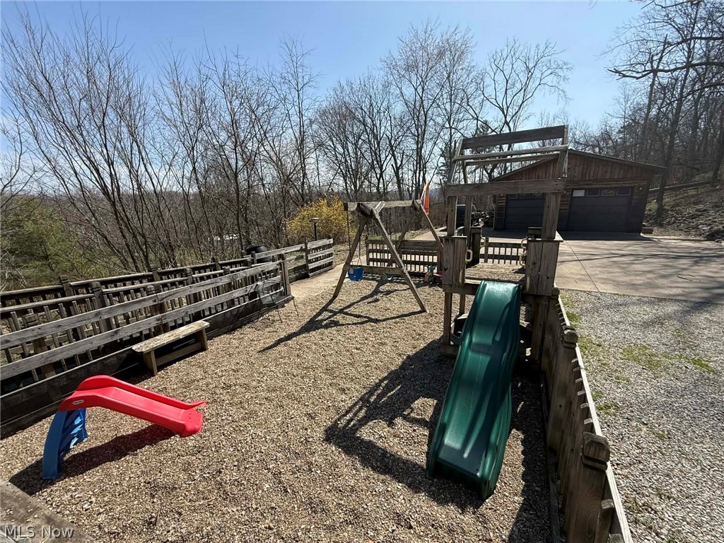7170 Old Town Road Mount Perry OH 43760