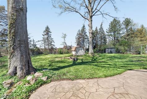 8218 Webster Road Strongsville OH 44136