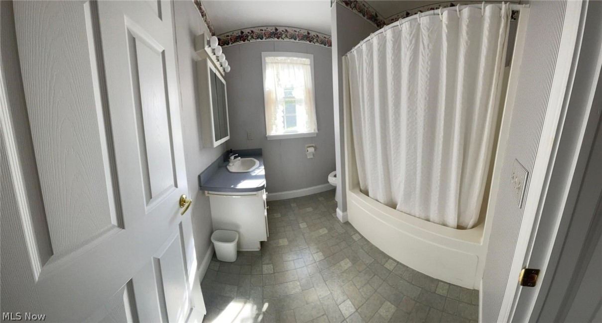 1076 Garrett Road Jefferson OH 44047