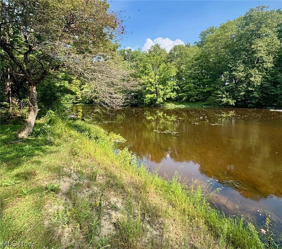 1076 Garrett Road Jefferson OH 44047