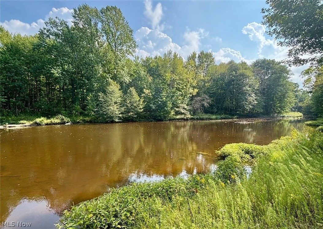 1076 Garrett Road Jefferson OH 44047