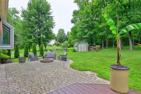 8897 Hillcrest Drive Westfield Center OH 44251