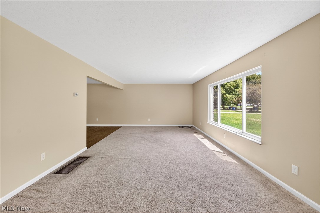 27864 Edgepark Boulevard North Olmsted OH 44070