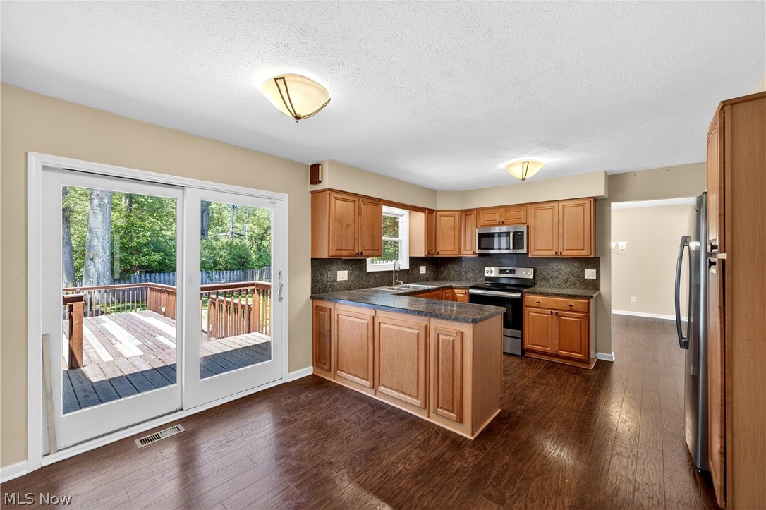 27864 Edgepark Boulevard North Olmsted OH 44070