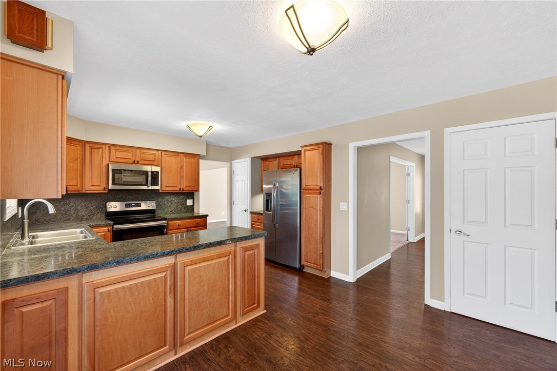 27864 Edgepark Boulevard North Olmsted OH 44070