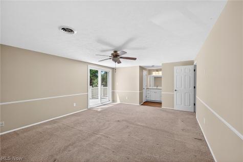 27864 Edgepark Boulevard North Olmsted OH 44070