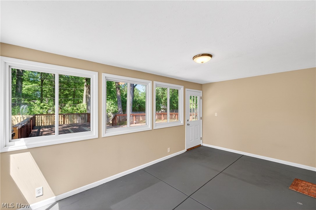 27864 Edgepark Boulevard North Olmsted OH 44070