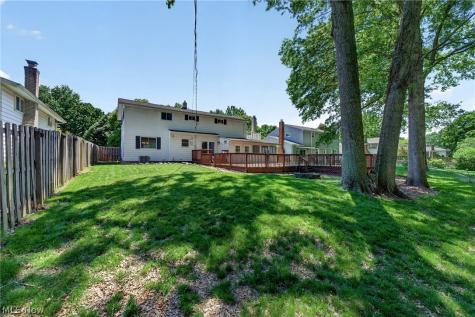 27864 Edgepark Boulevard North Olmsted OH 44070
