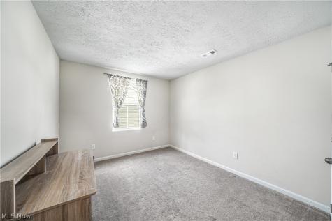 3189 Sunny Brook Drive Akron OH 44312