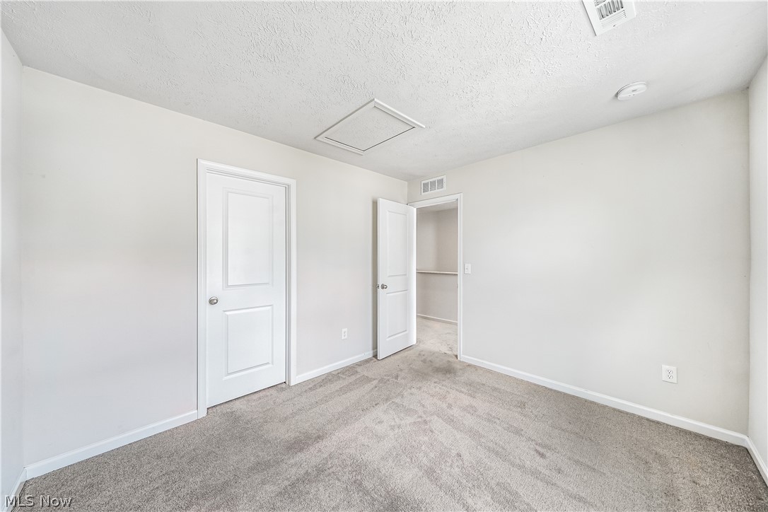 3189 Sunny Brook Drive Akron OH 44312