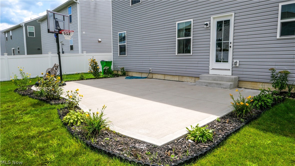 3189 Sunny Brook Drive Akron OH 44312