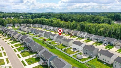 3189 Sunny Brook Drive Akron OH 44312