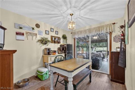 3284 Klages Boulevard Tallmadge OH 44278