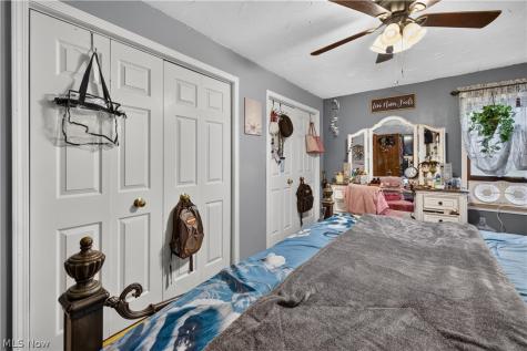 3284 Klages Boulevard Tallmadge OH 44278