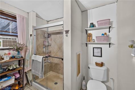 3284 Klages Boulevard Tallmadge OH 44278