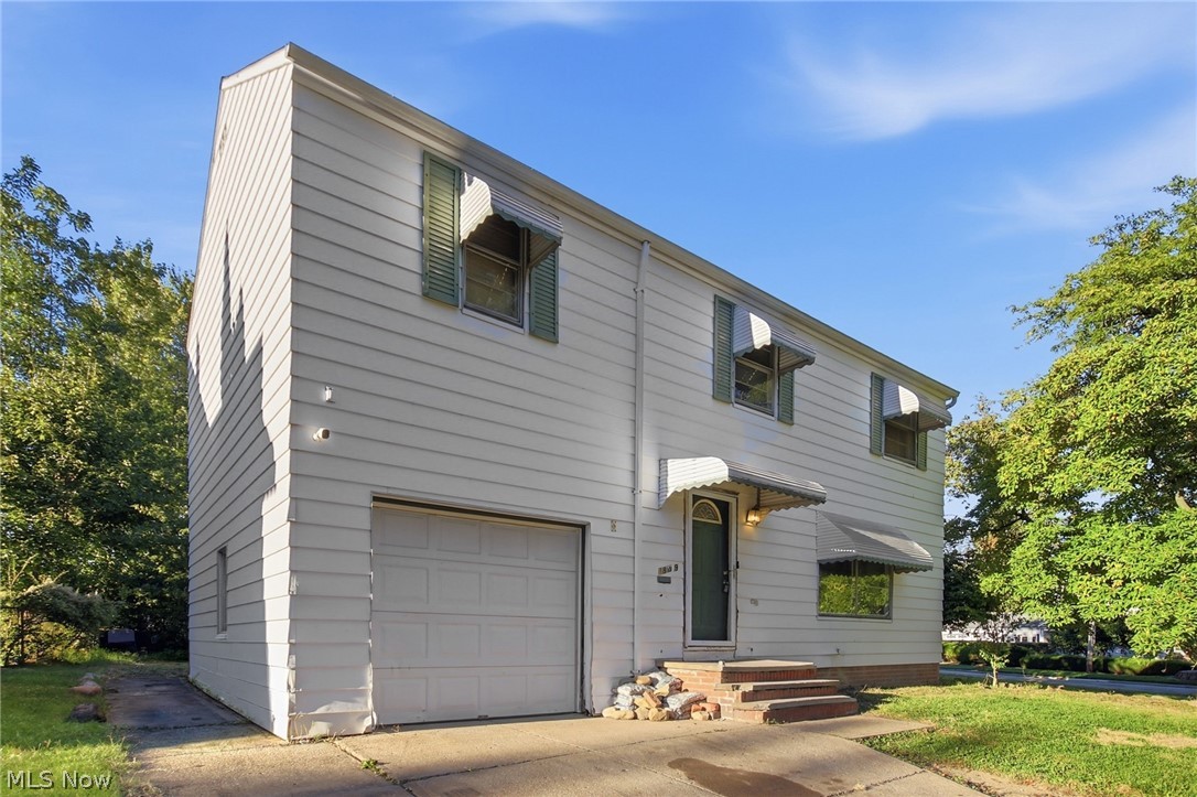 18519 Maple Heights Boulevard Maple Heights OH 44137