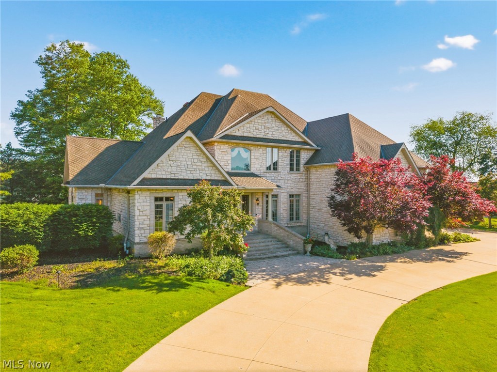 1524 Eagle Watch Street NE Canton OH 44721