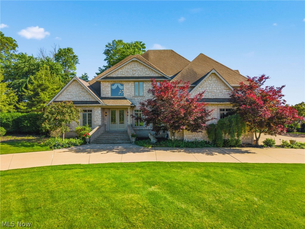 1524 Eagle Watch Street NE Canton OH 44721