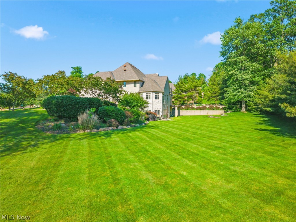 1524 Eagle Watch Street NE Canton OH 44721