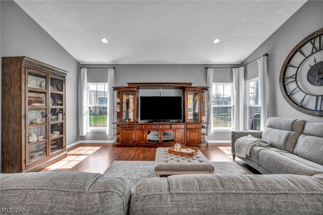 10458 Dogwood Drive Aurora OH 44202